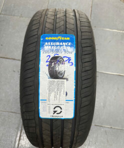 Goodyear 205/50R17 93W Assurance MaxGuard
