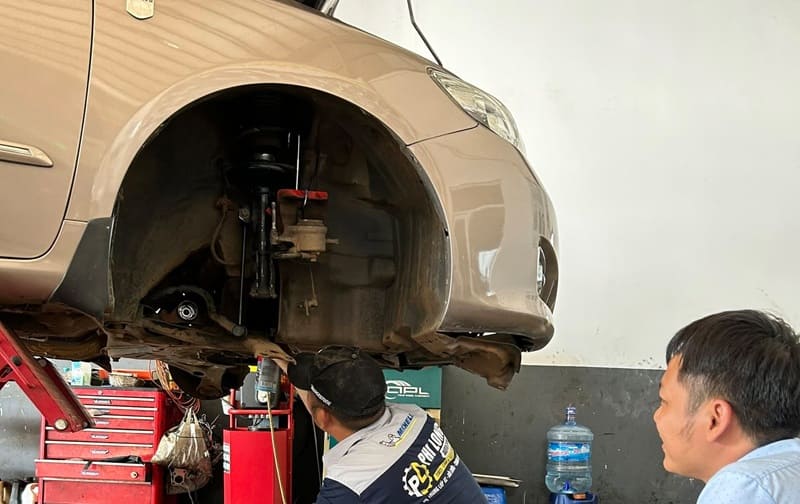 các hạng mục bảo dưỡng 20000 km ô tô